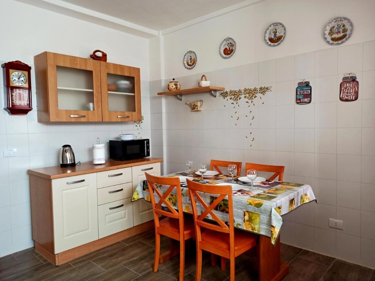 Appartamento Giotto - Free Parking Livorno Buitenkant foto