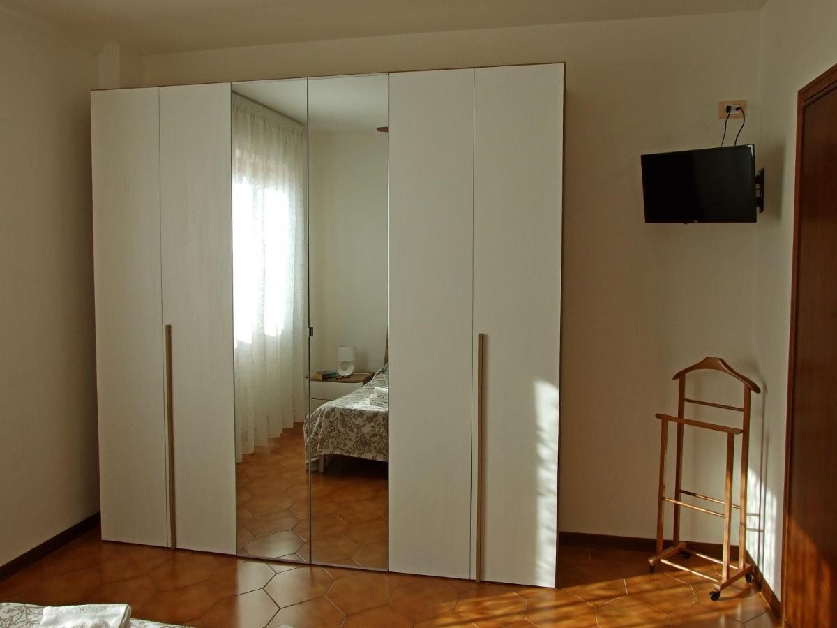 Appartamento Giotto - Free Parking Livorno Buitenkant foto